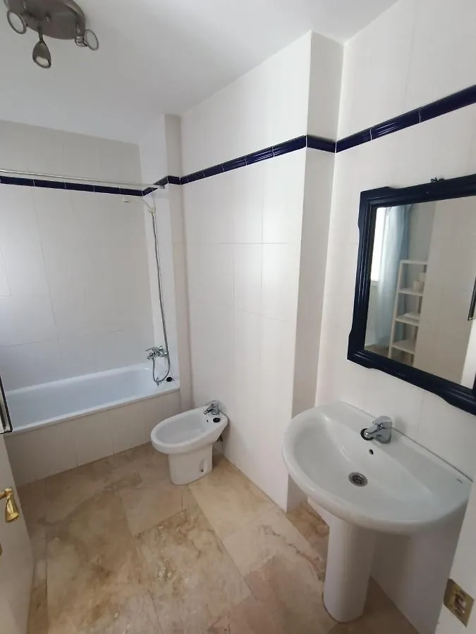 Azvalia - Larga 112 Abono Parking Gratis Apartment El Puerto de Santa Maria Spain